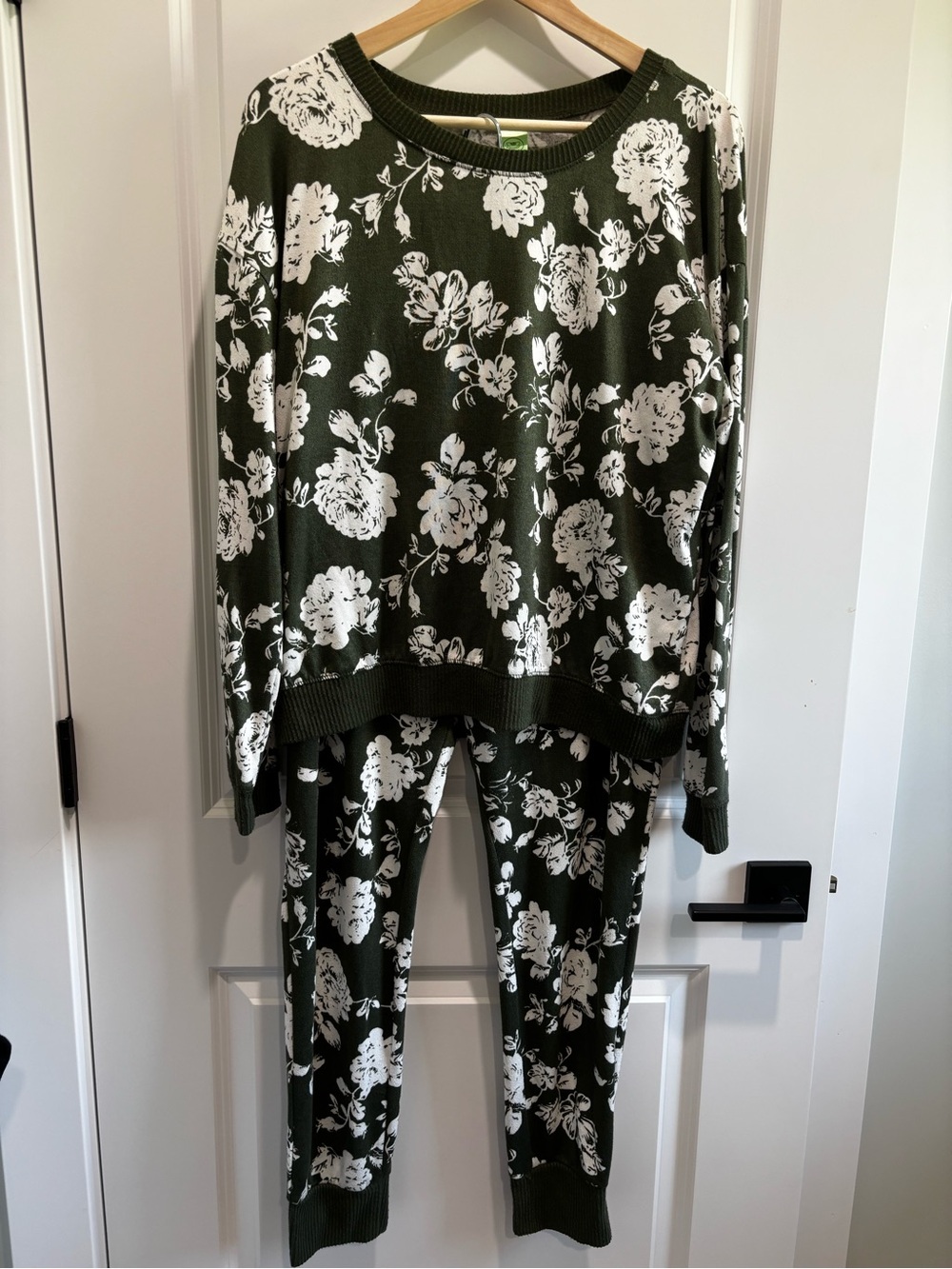 Honeydew Intimates Olive Green & White Floral Kids Pajama Set